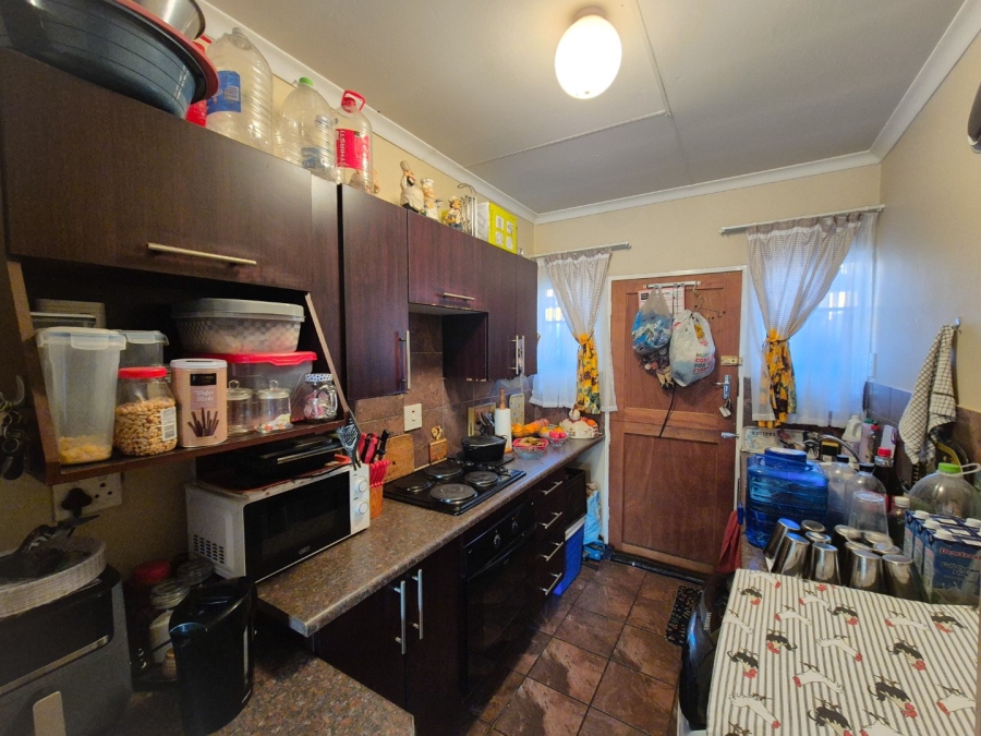 2 Bedroom Property for Sale in Vaalpark Free State